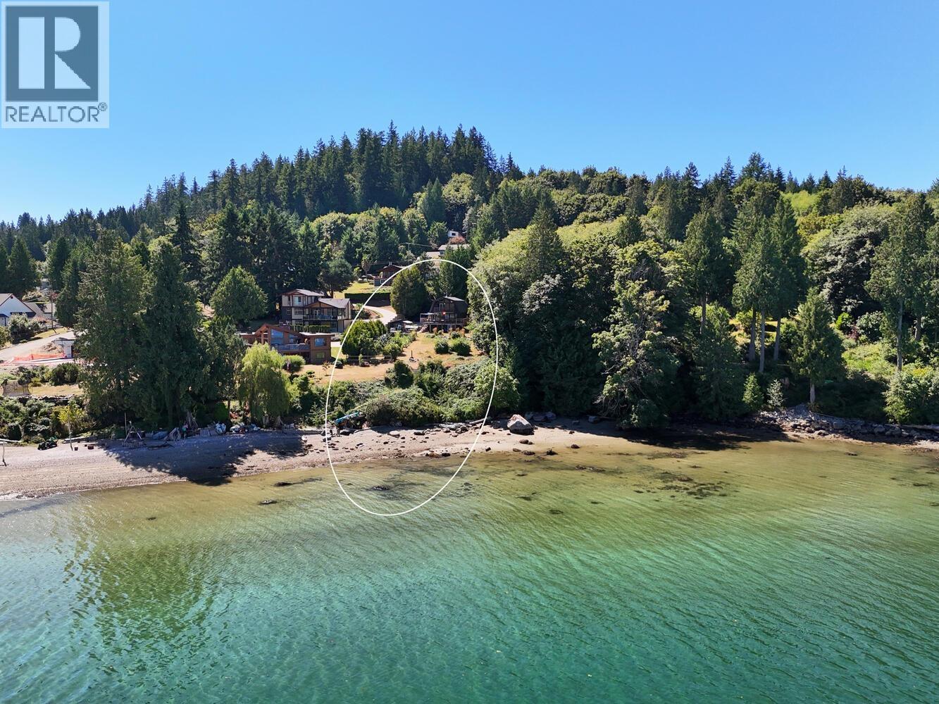 6318 N GALE AVENUE, Sechelt