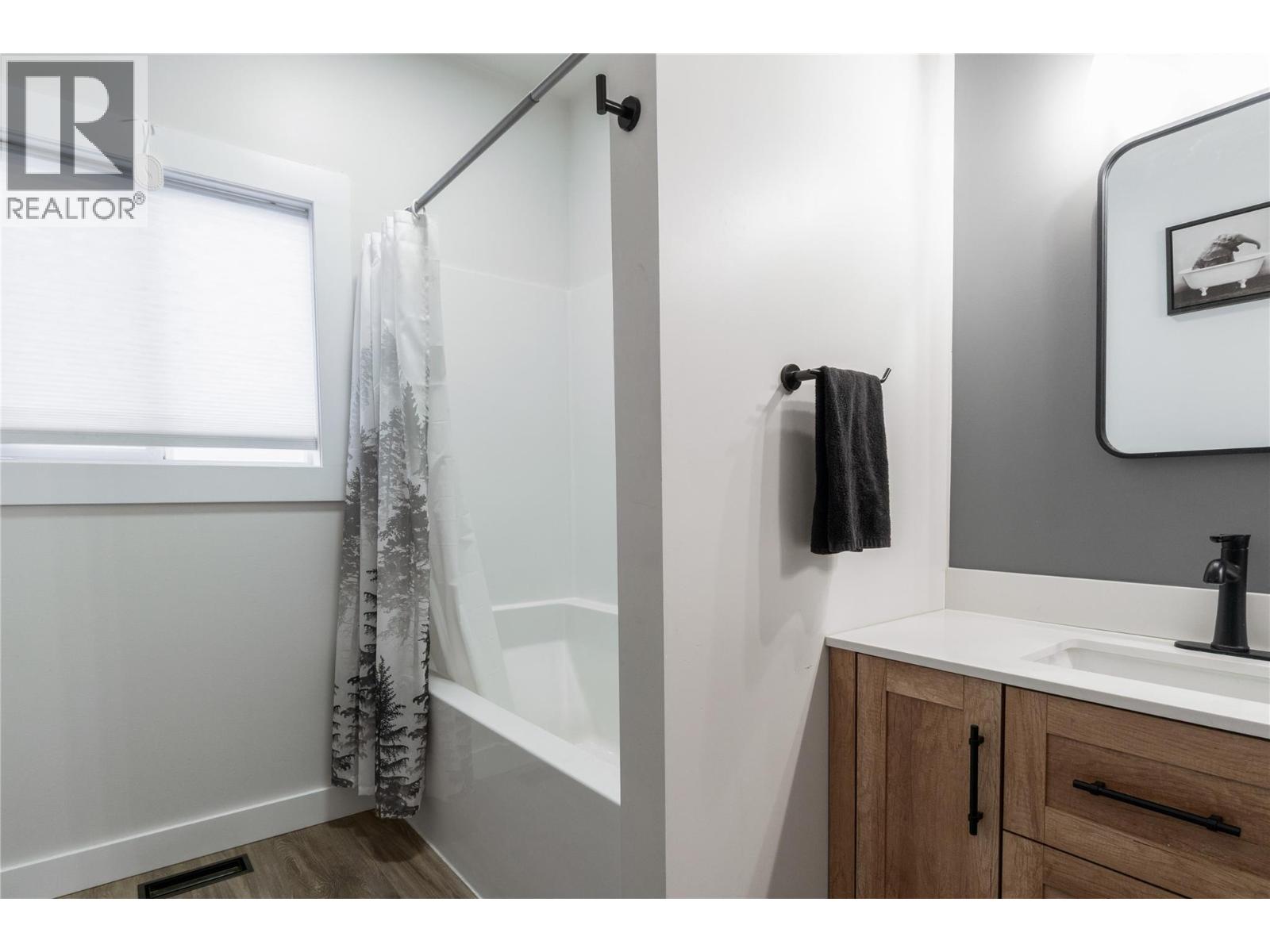 148 4th Avenue - 26