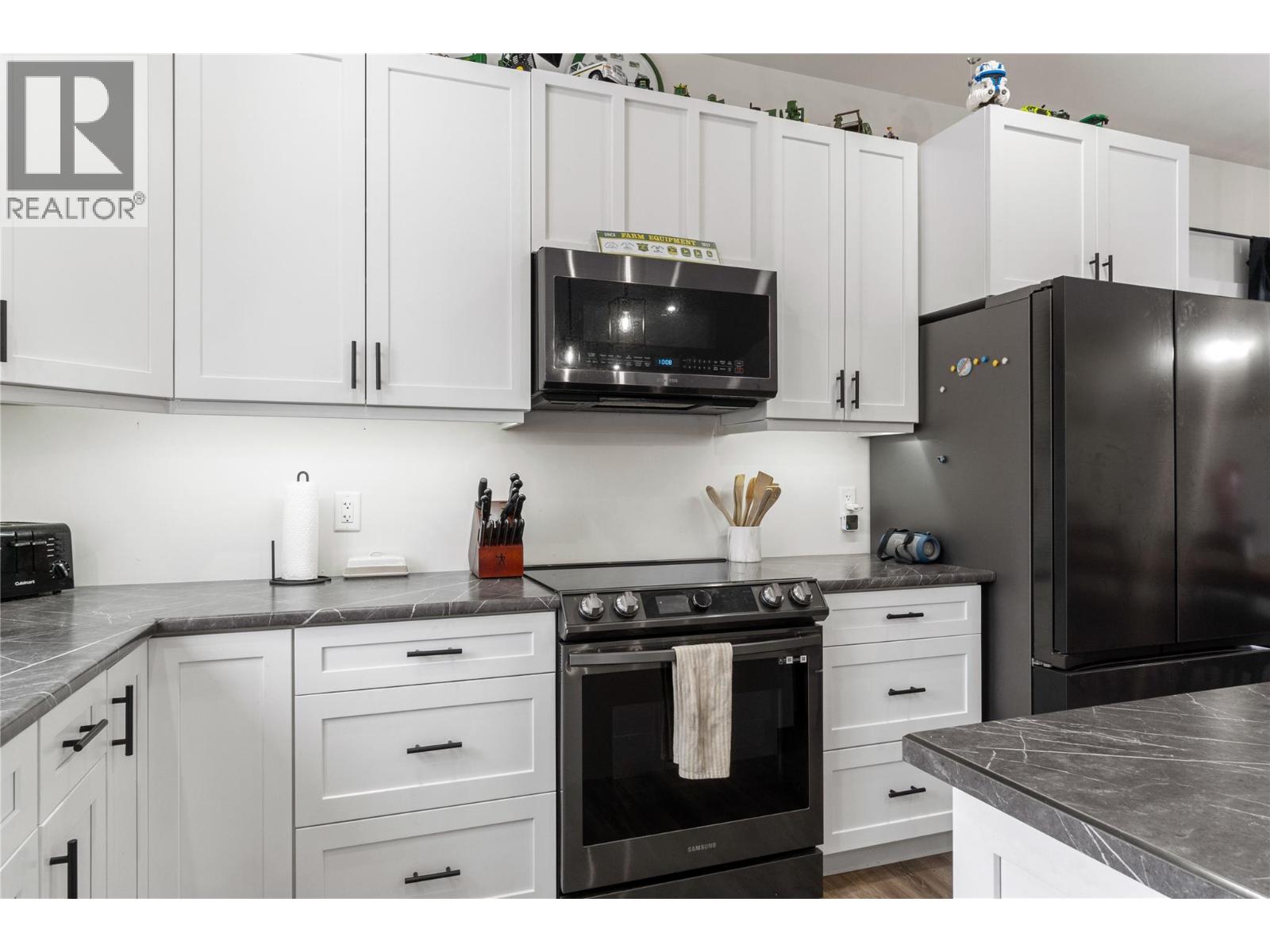 148 4th Avenue - 8