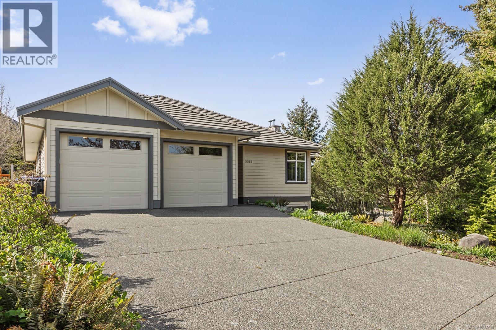 3363 Majestic Dr - 70