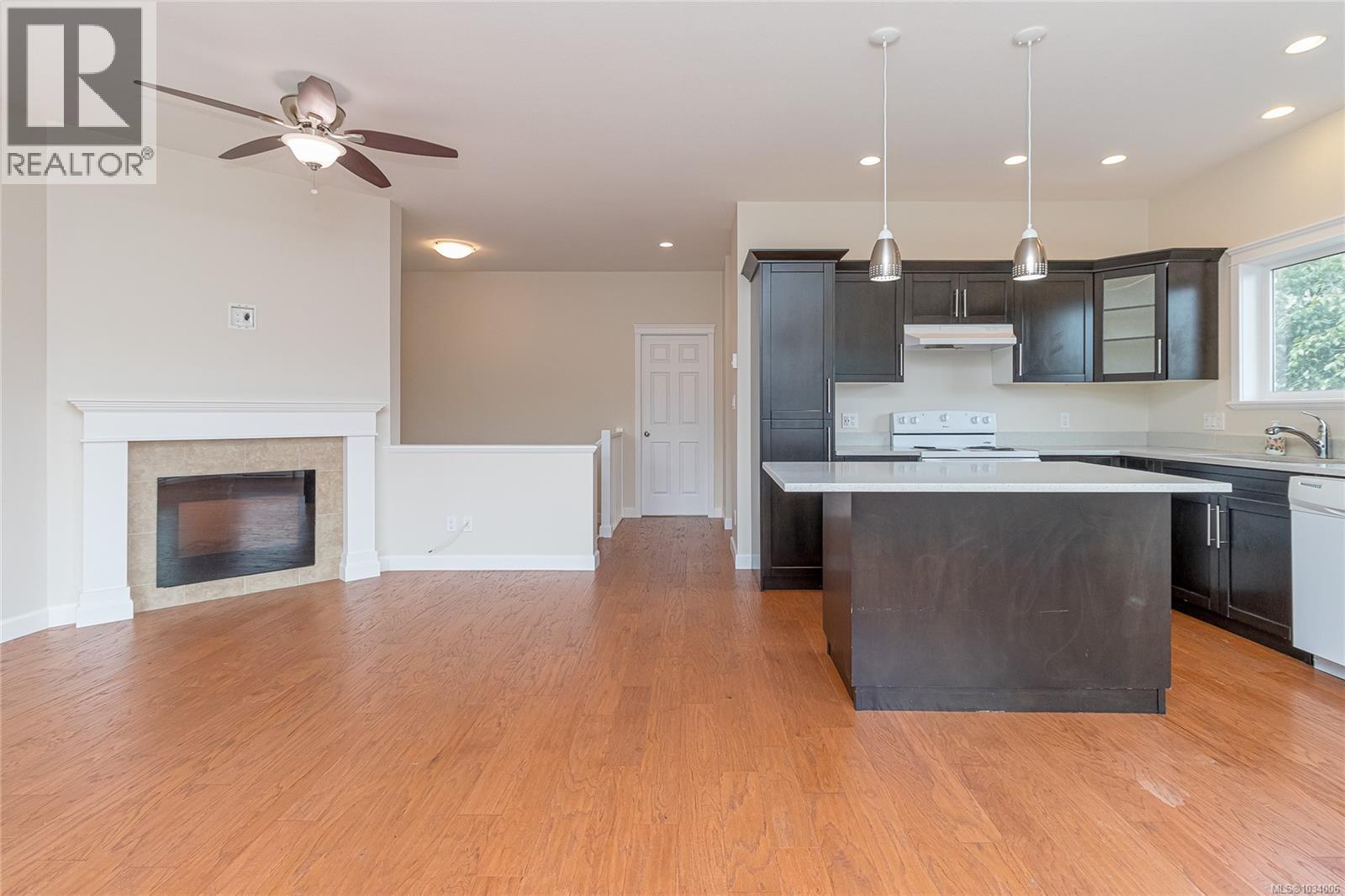 6128 Sayward Rd, Duncan