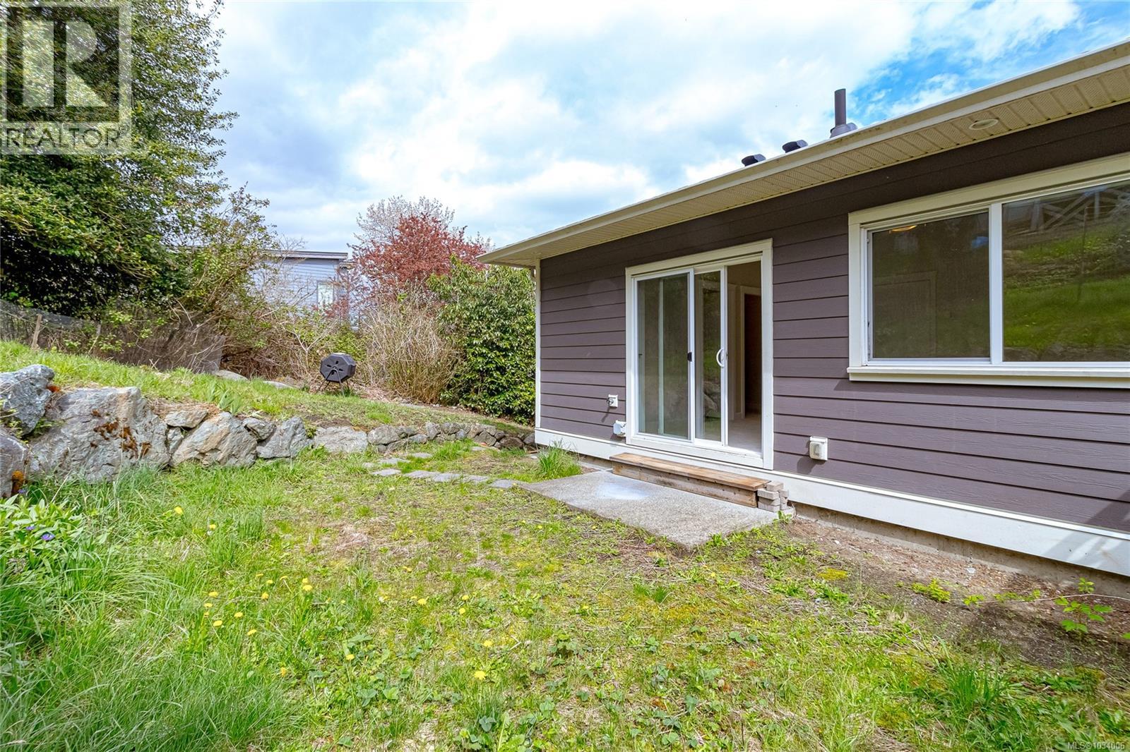 6128 Sayward Rd, Duncan