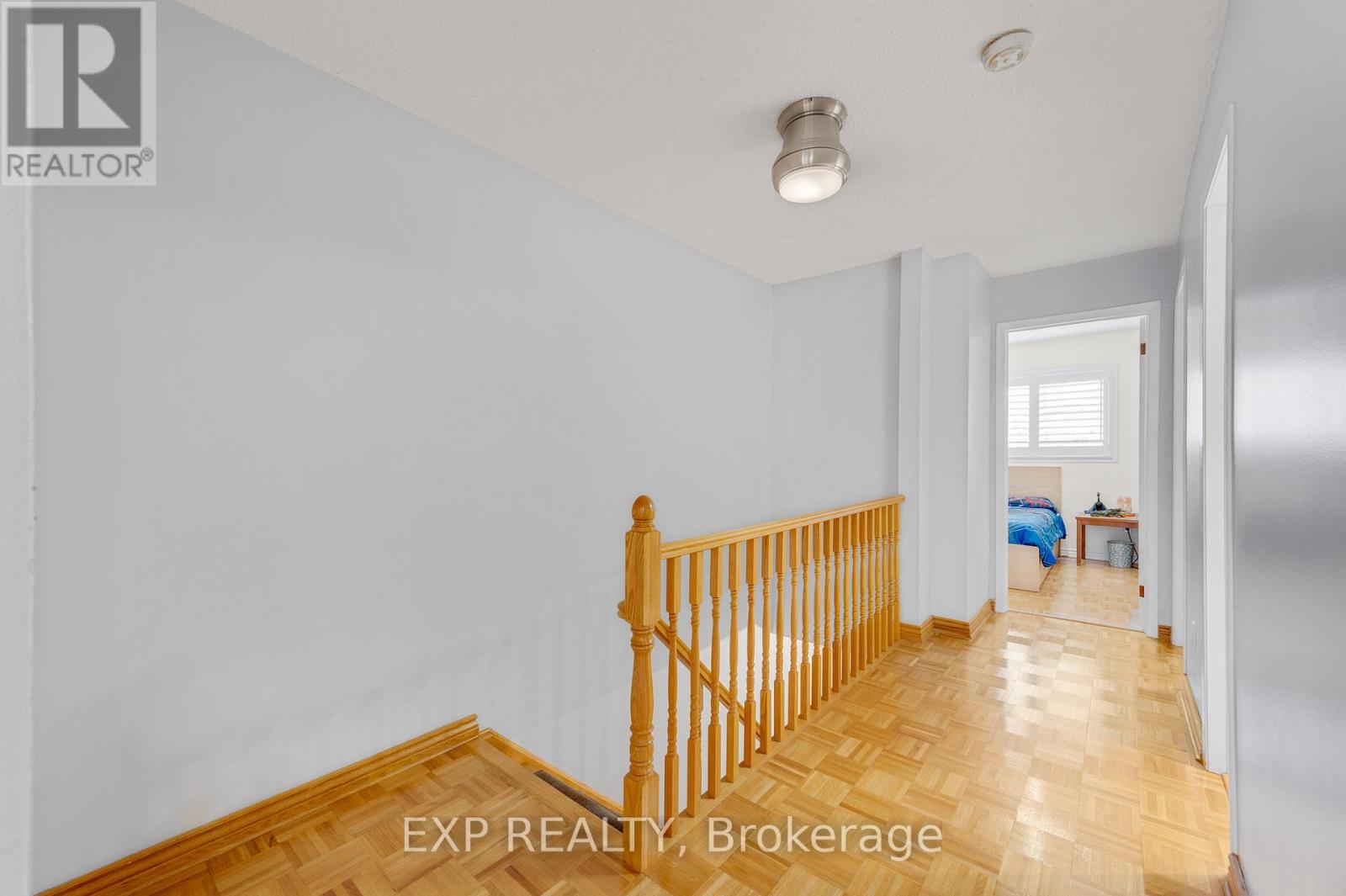 #31 750 BURNHAMTHORPE ROAD E - 14