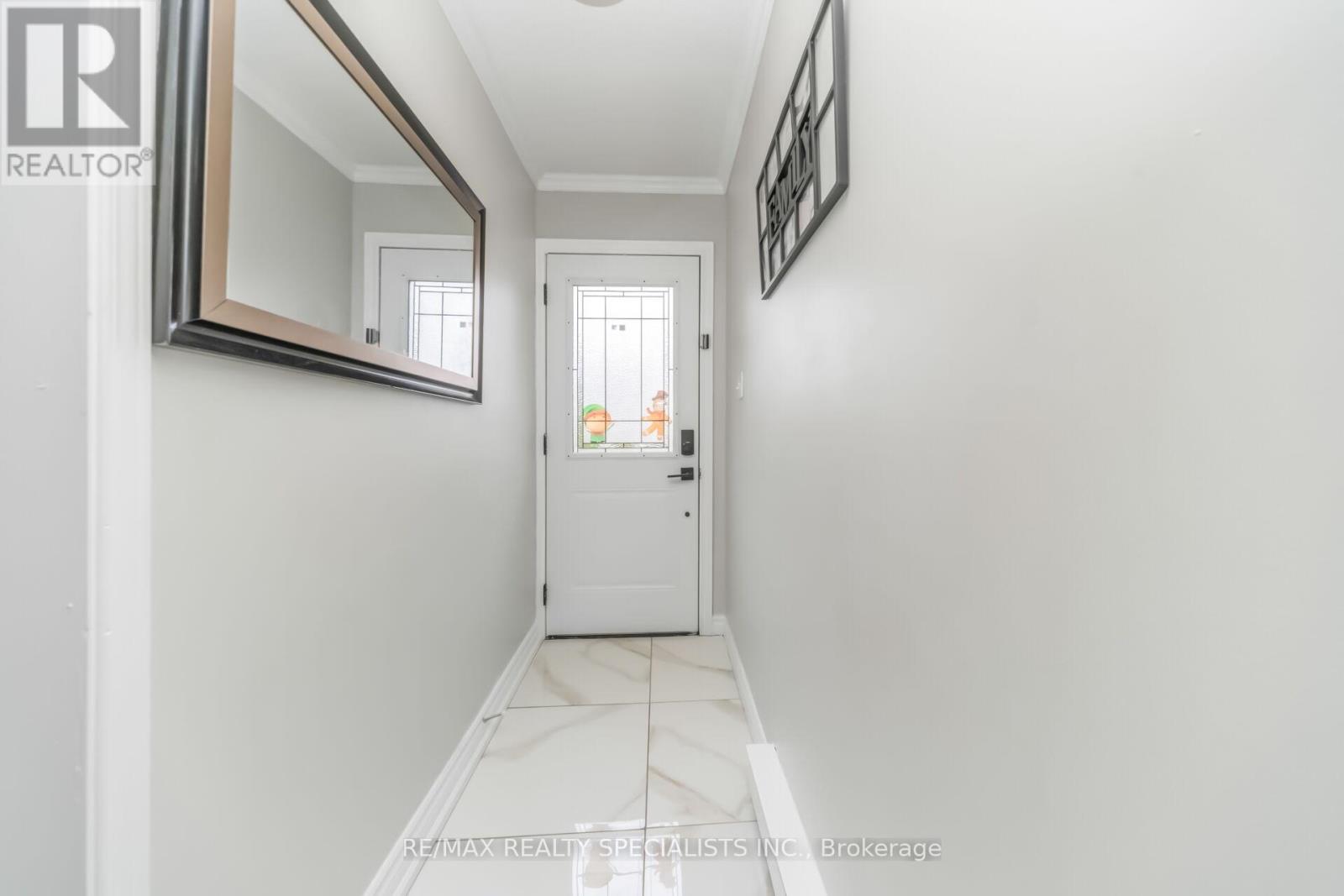8 GRANTBROOK COURT - 13