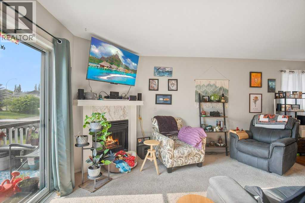 45 Hangingstone Drive, Lacombe
