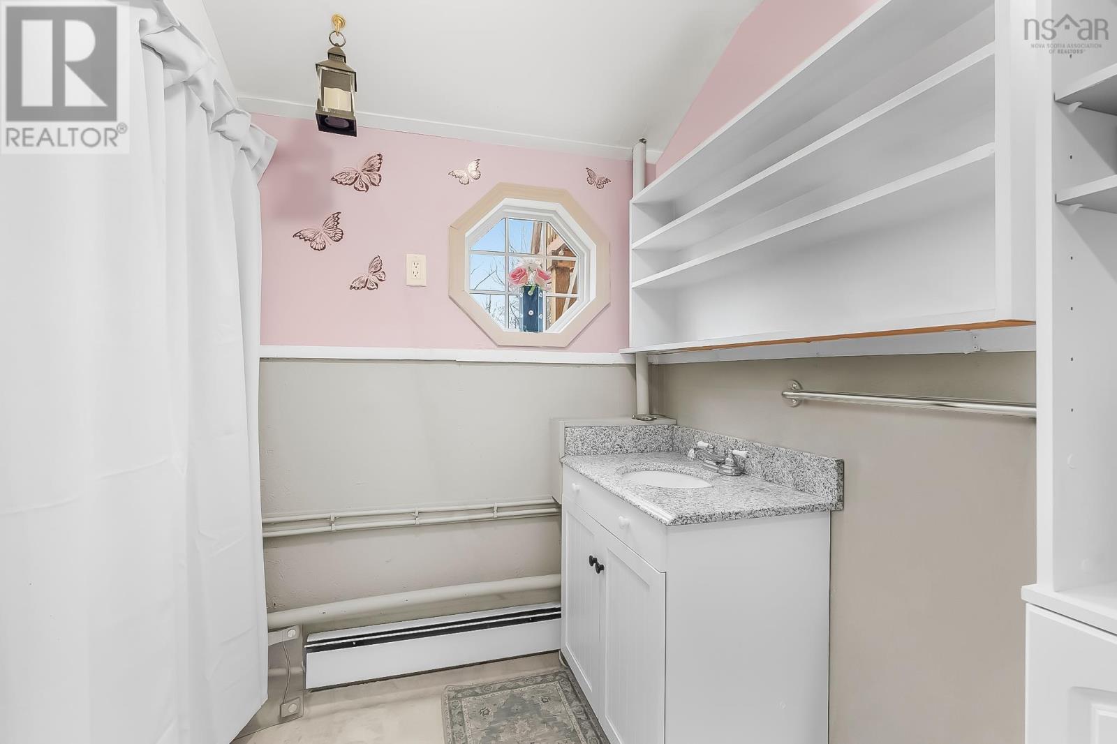 Property 29 of 43 of 114 Bog Road