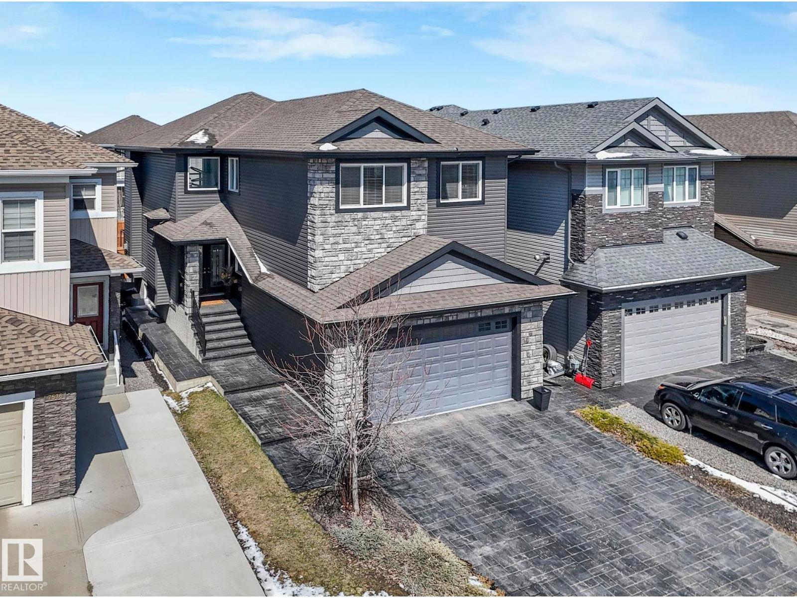 7532 173 AV NW - 1