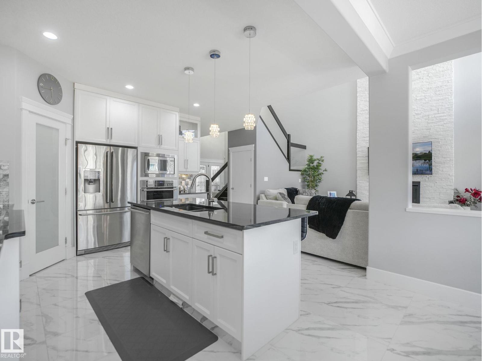 7532 173 AV NW, Edmonton