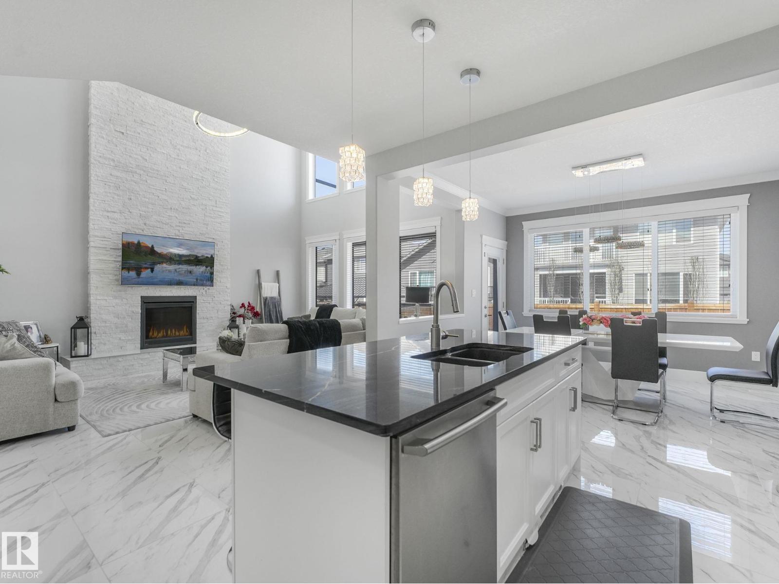 7532 173 AV NW, Edmonton