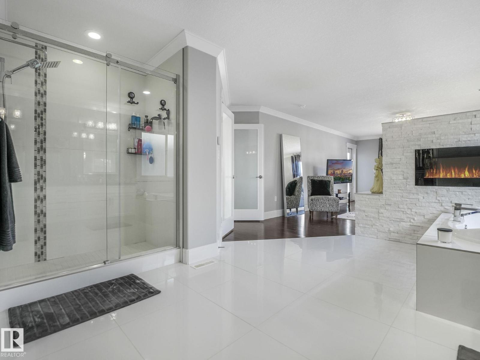 7532 173 AV NW, Edmonton