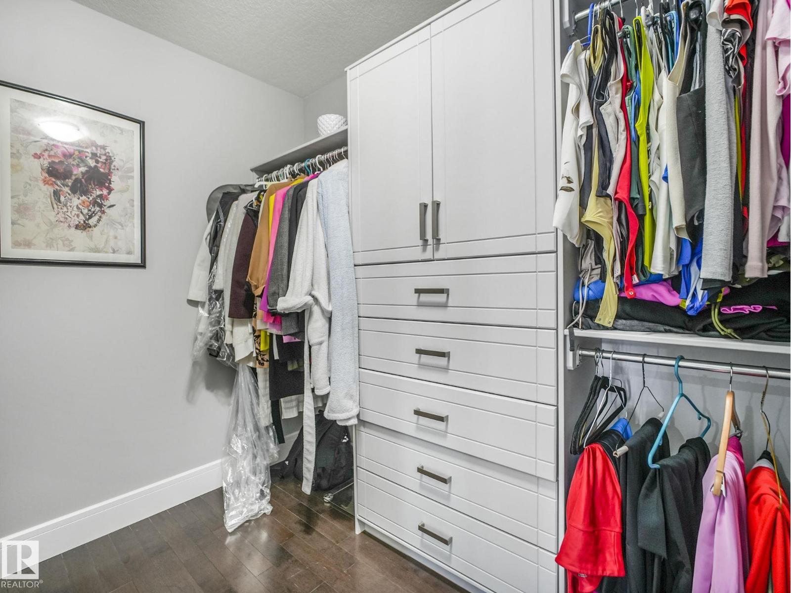 7532 173 AV NW, Edmonton