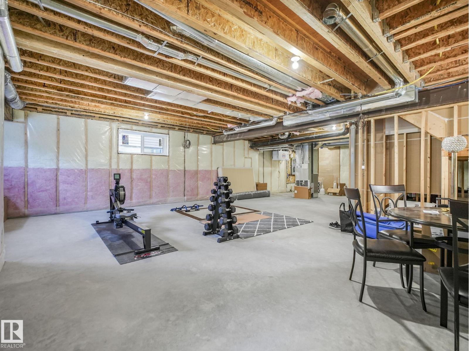 7532 173 AV NW, Edmonton