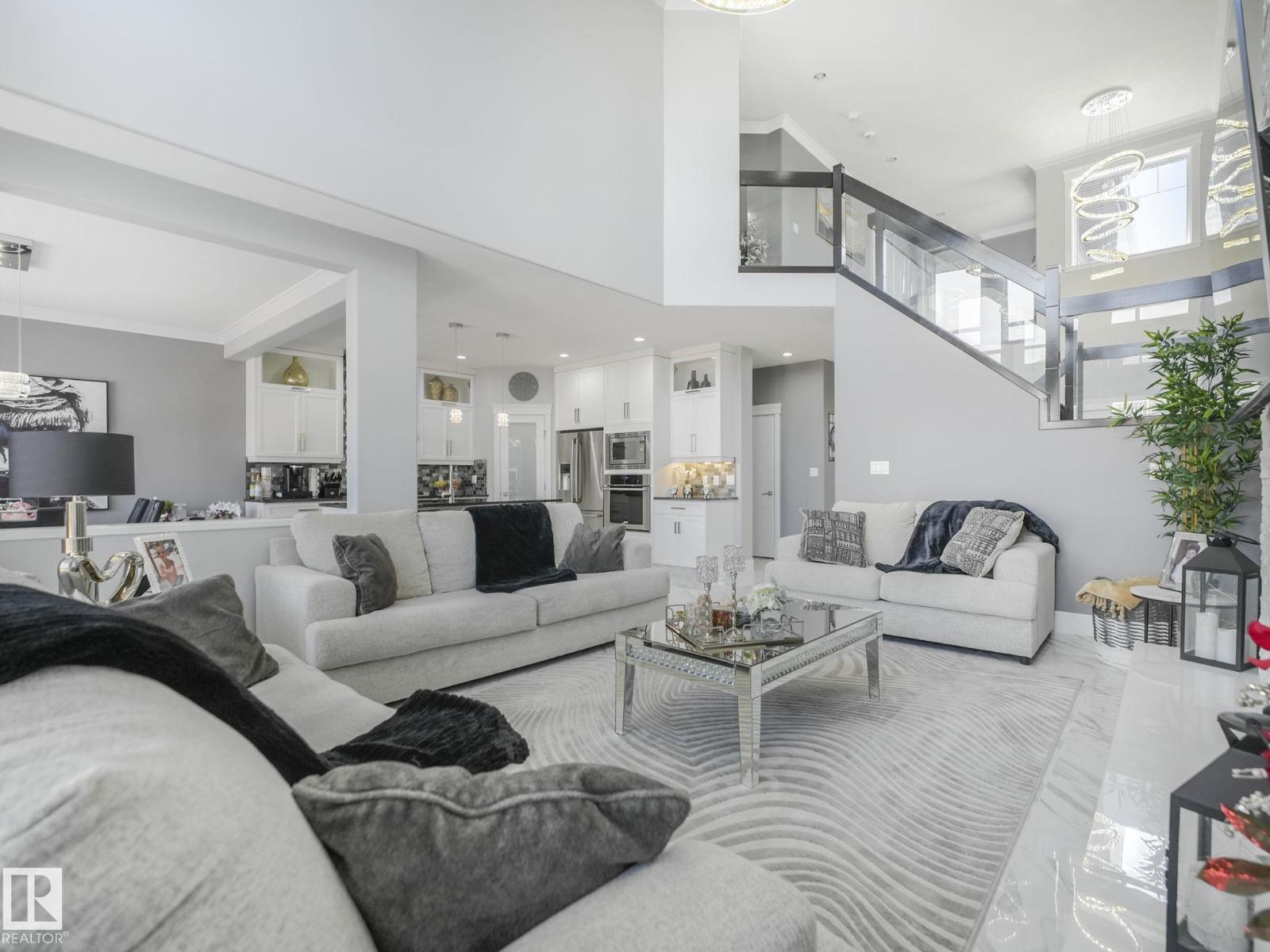 7532 173 AV NW, Edmonton