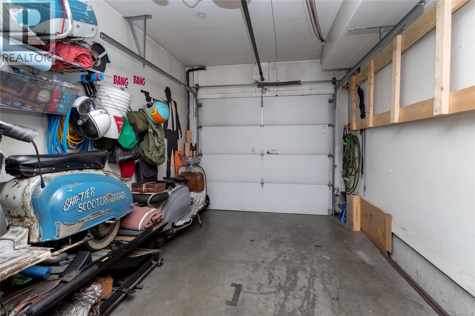 #5 1137 Meares St - 27