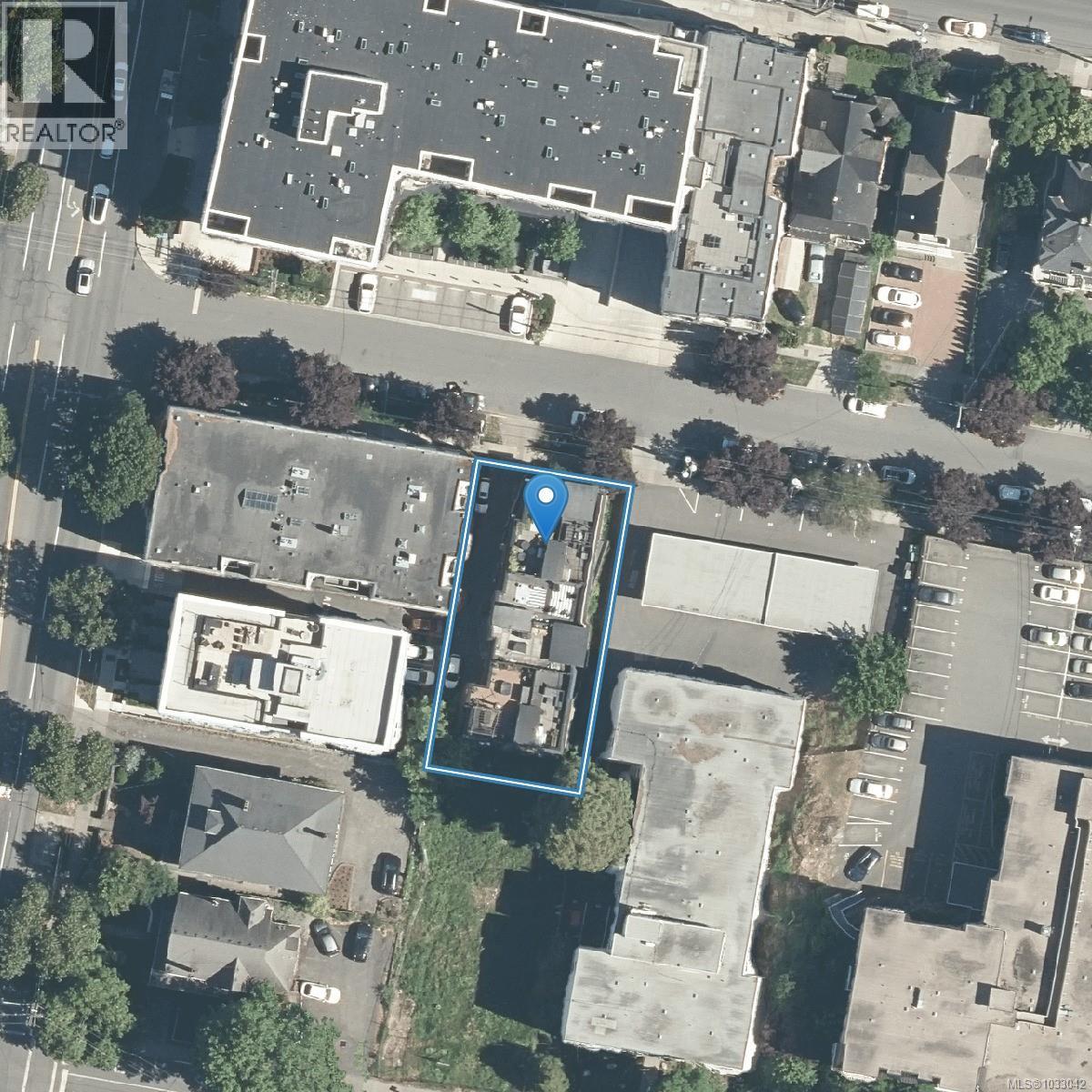 #5 1137 Meares St - 37
