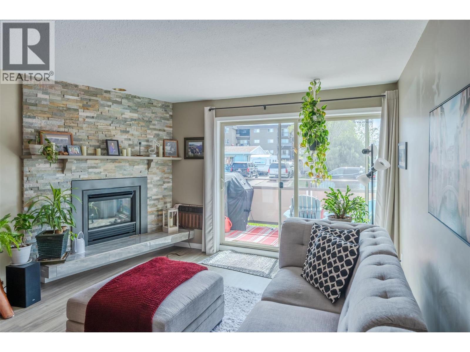 335 CHURCHILL Avenue Unit# 103, Penticton