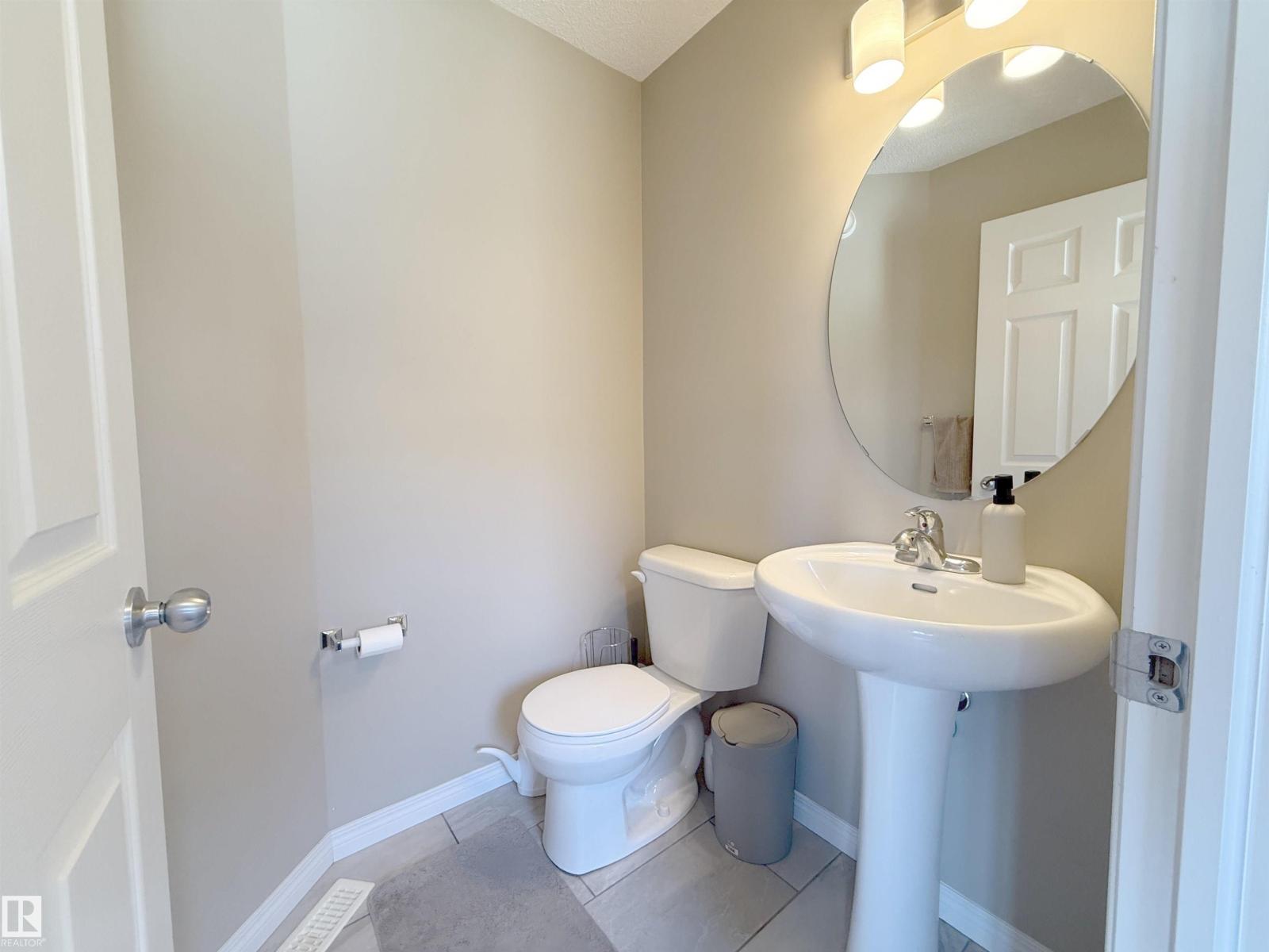 1328 CHAPPELLE BV SW, Edmonton