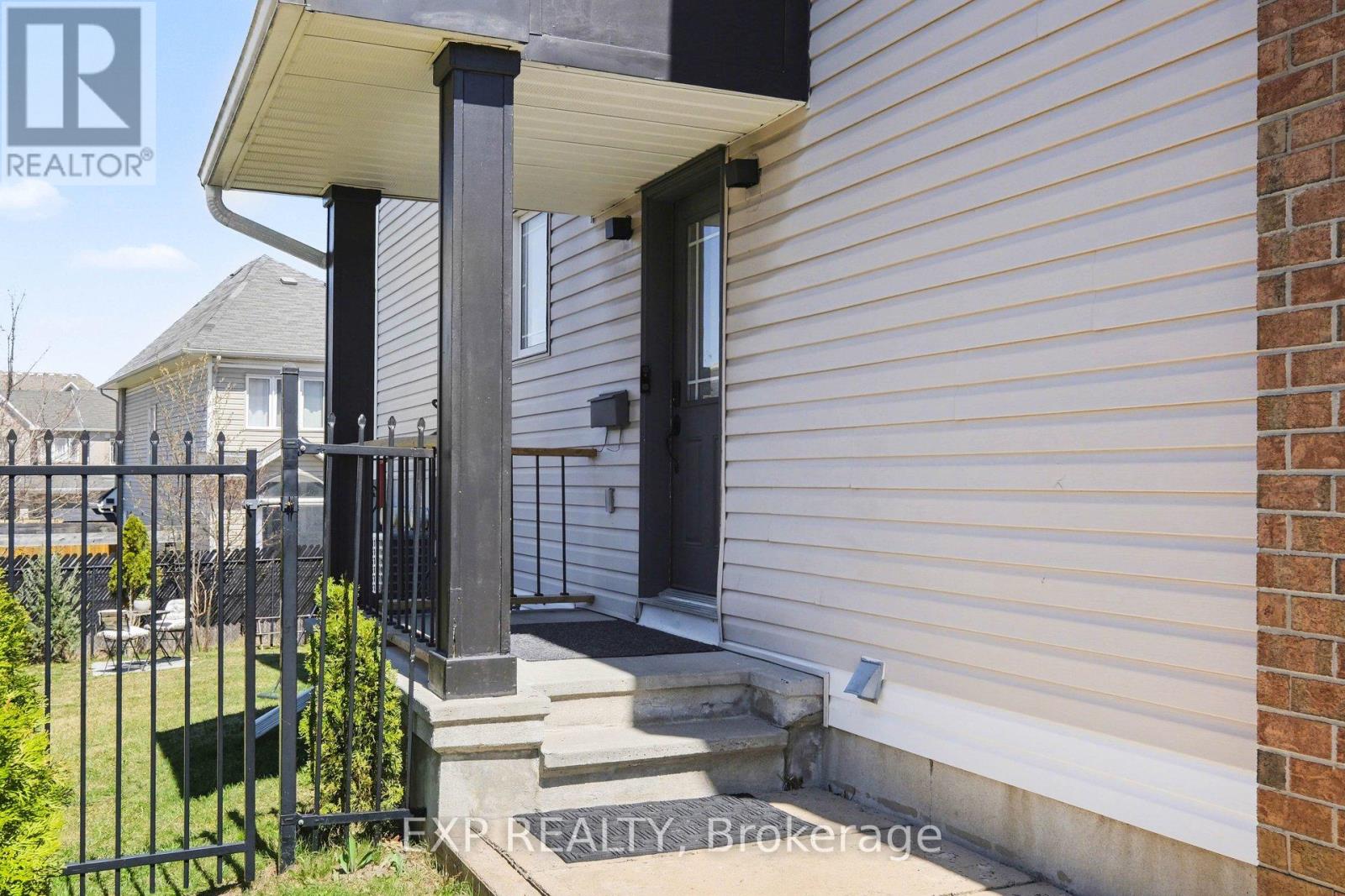 281 SORENTO STREET - 3