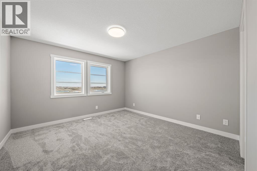 656 Sora Boulevard SE — photo 7