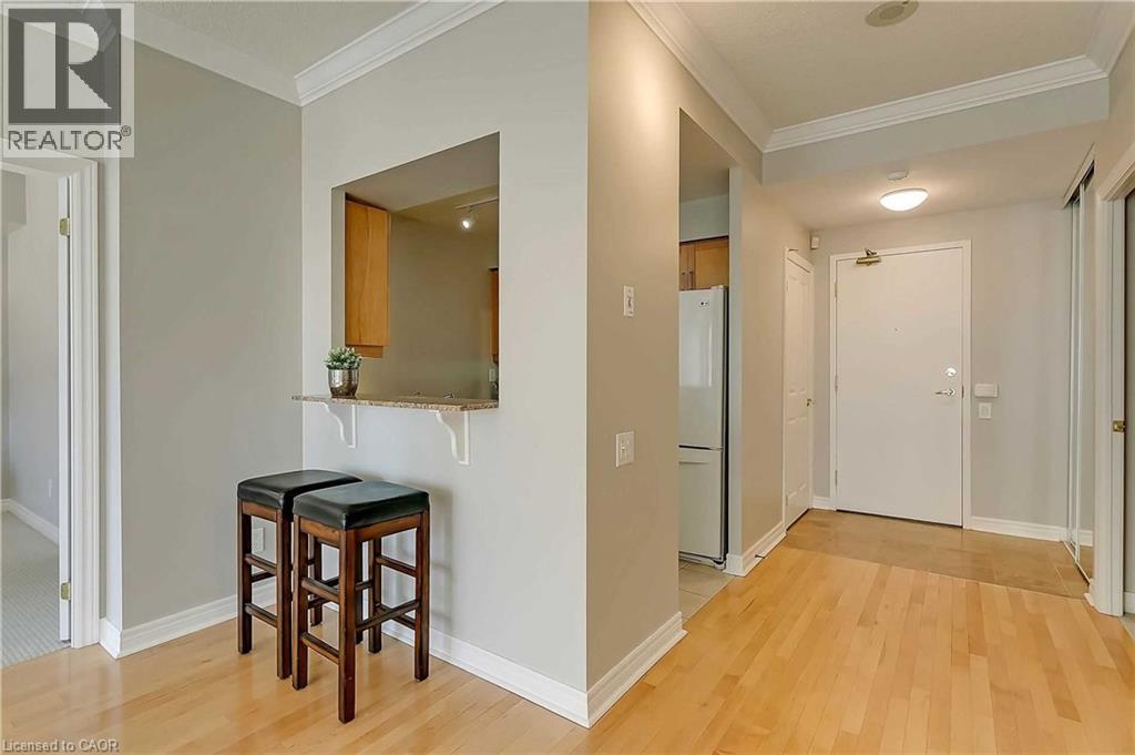 40 OLD MILL Road Unit# 907, Oakville, Ontario, L6J7W2 — Photo 13