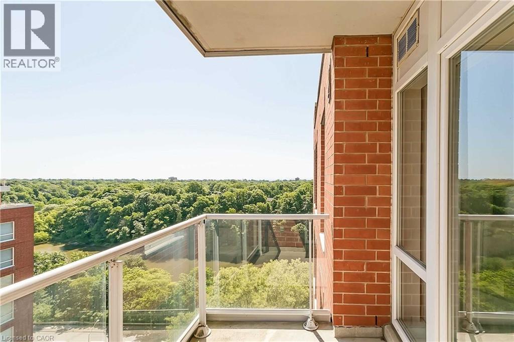 40 OLD MILL Road Unit# 907, Oakville, Ontario, L6J7W2 — Photo 35