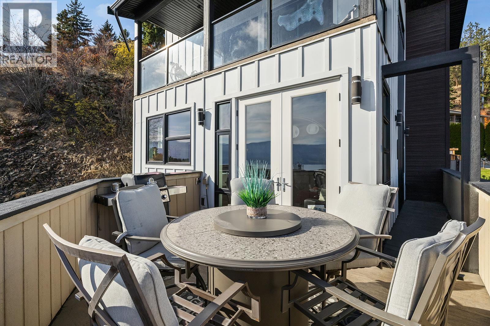  3069 Ourtoland Road, West Kelowna