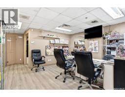1868 Scarth Street, Regina, SK S4P2G3 Photo 10