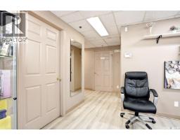1868 Scarth Street, Regina, SK S4P2G3 Photo 13