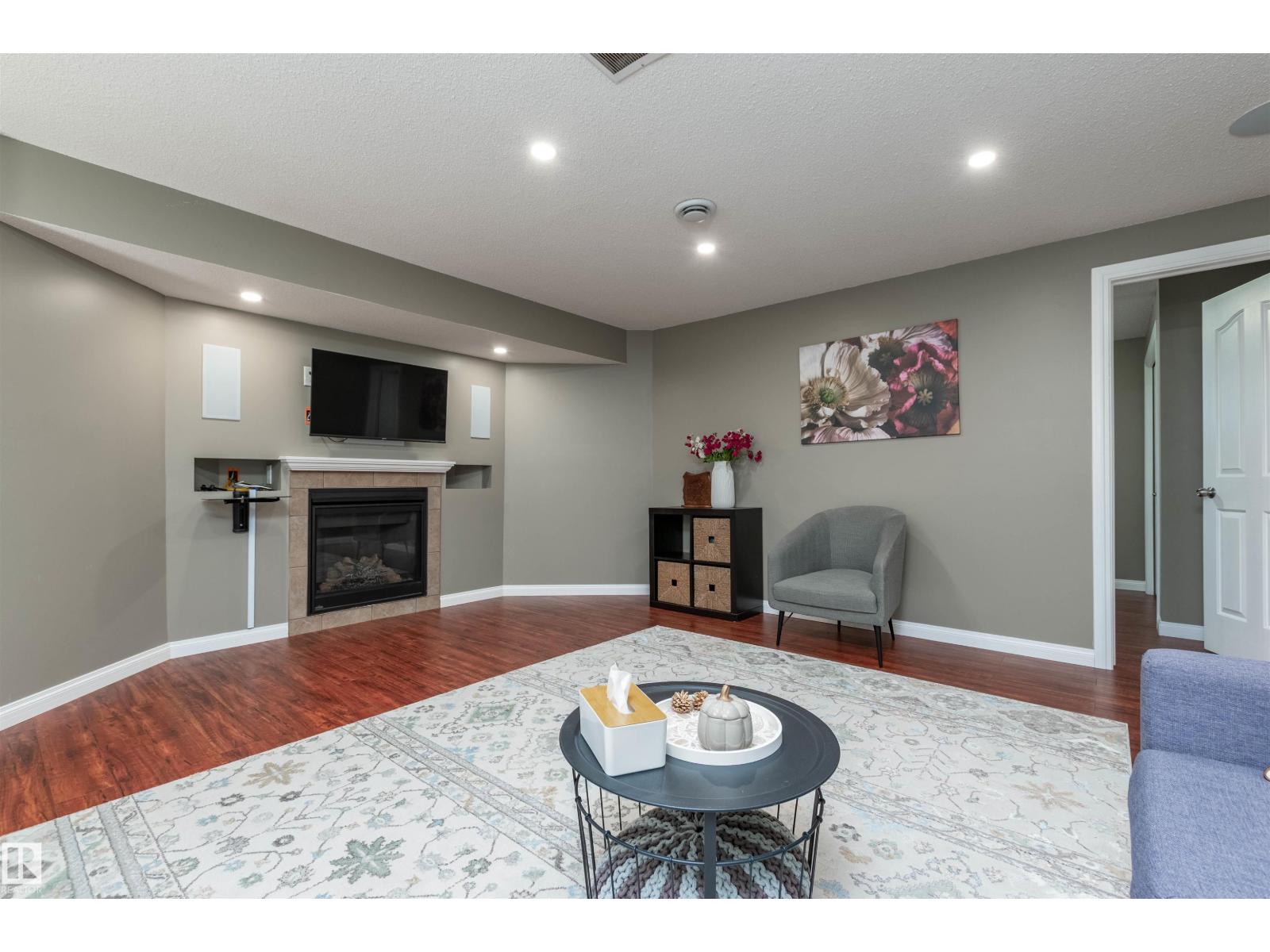 91 APPLETON CR, Sherwood Park