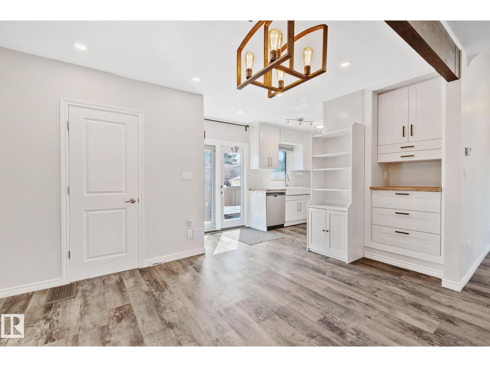 13635 108 AV NW, Edmonton