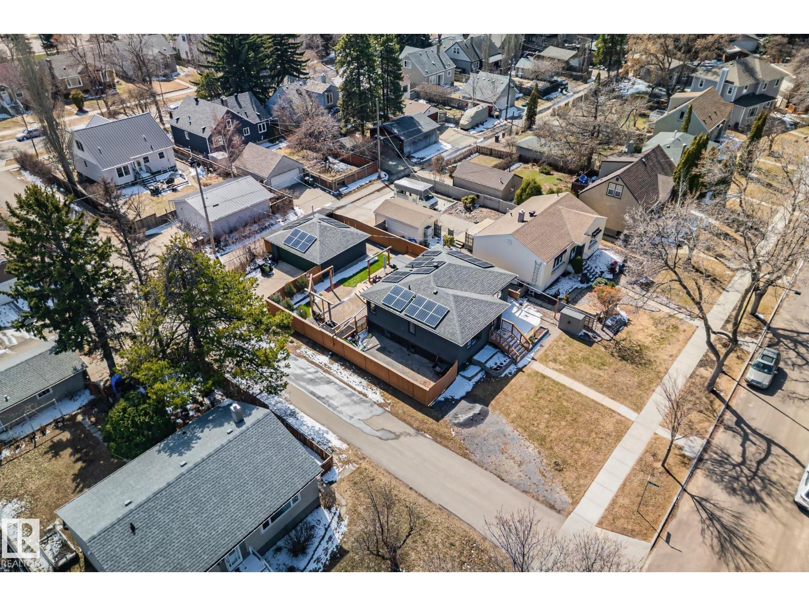 13635 108 AV NW, Edmonton