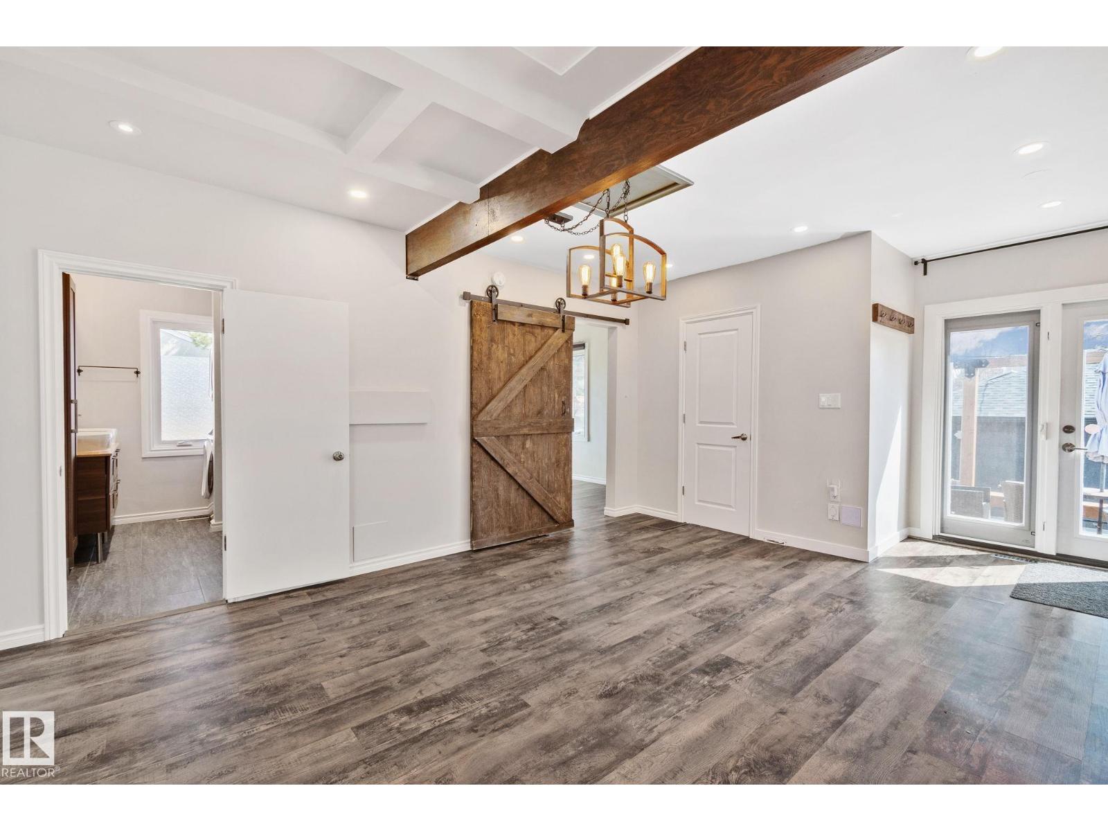 13635 108 AV NW, Edmonton