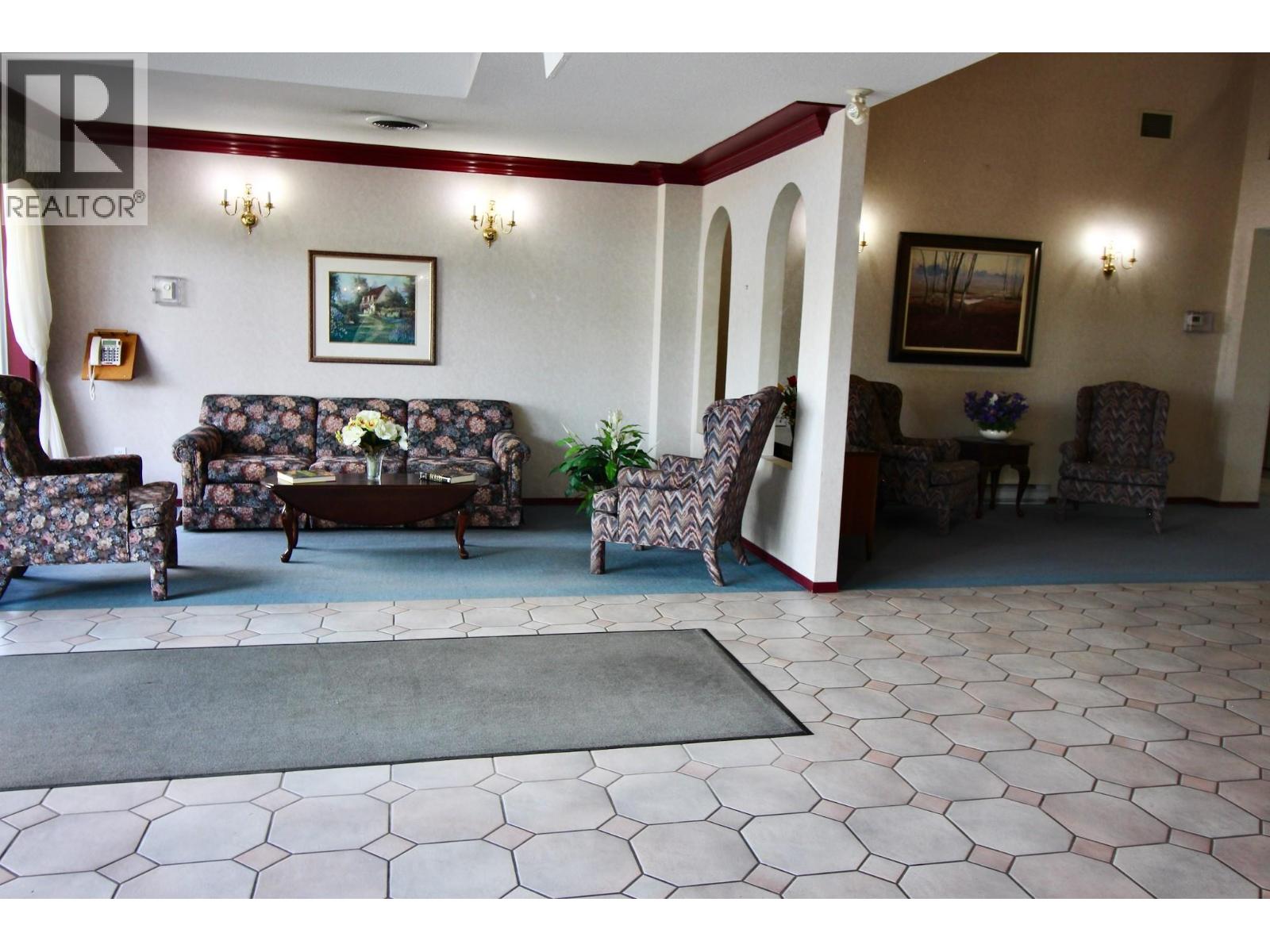 123 877 KLO Road, Kelowna