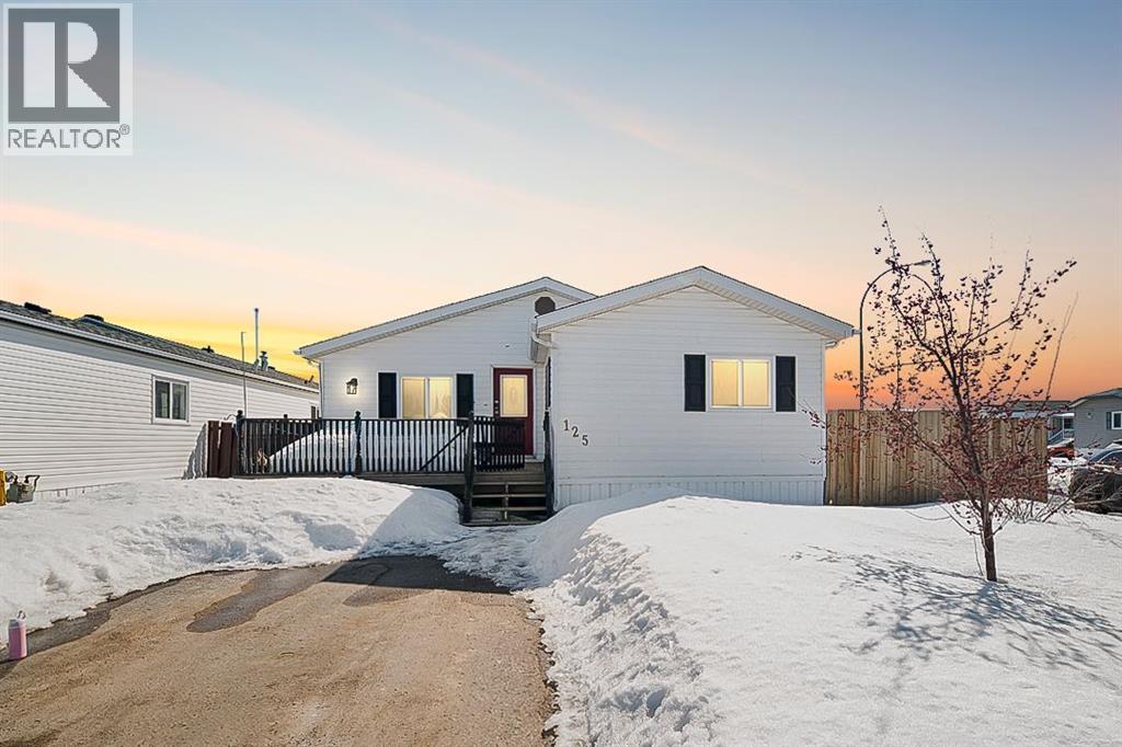 125 Grant Bay, Fort McMurray