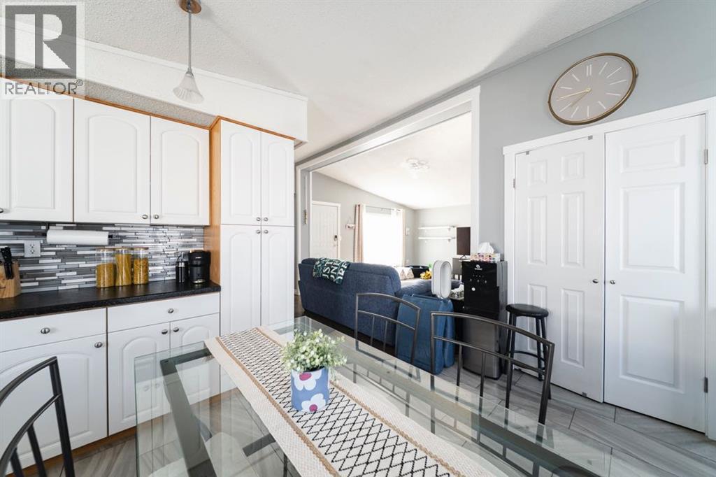 125 Grant Bay, Fort McMurray