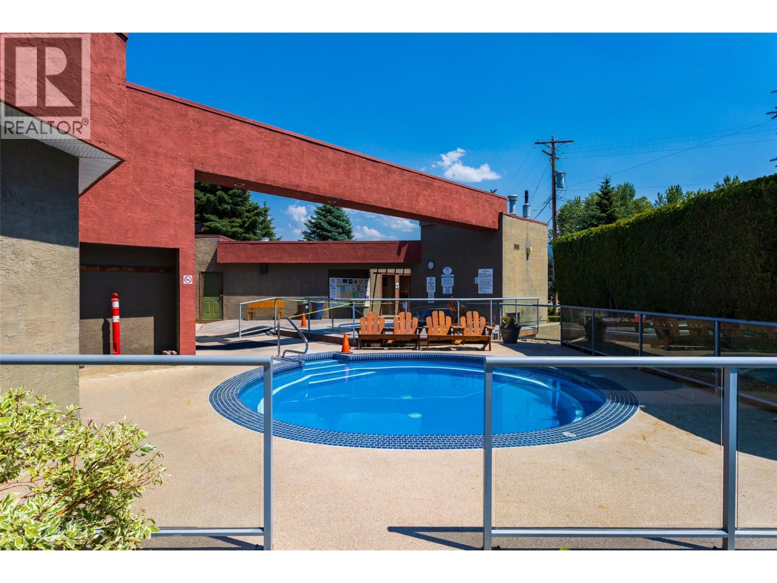 332 415 Commonwealth Road, Kelowna