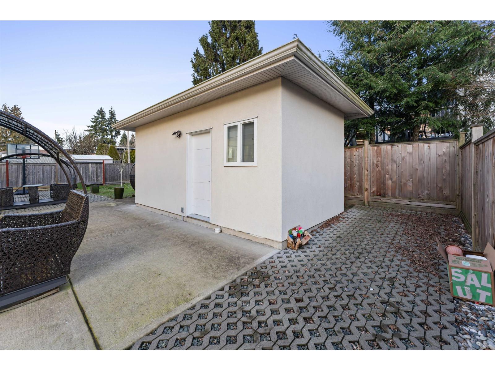 8020 114 Street, Delta