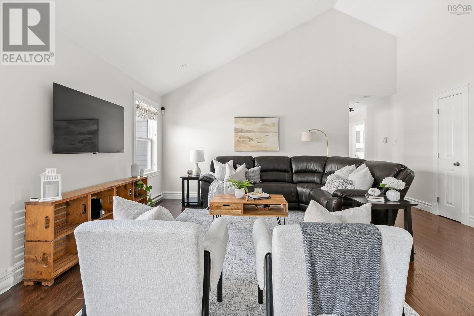 Property 6 of 50 of 47 Halewood Drive