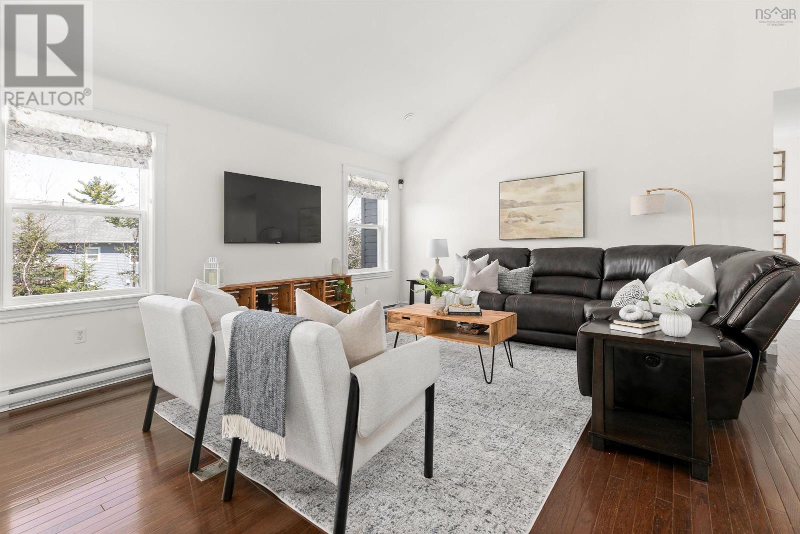 Property 7 of 50 of 47 Halewood Drive