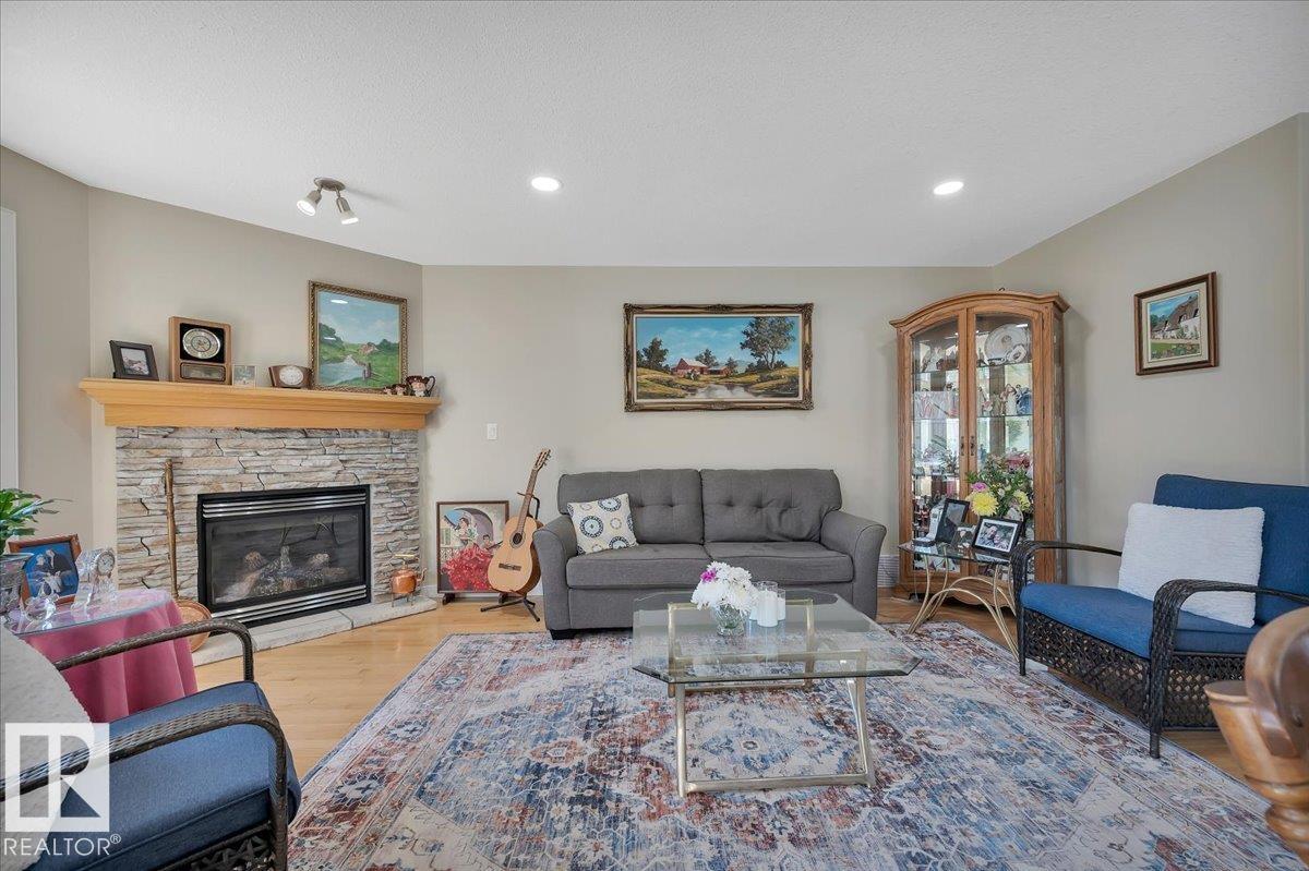 51 RIDGEHAVEN CR, Sherwood Park