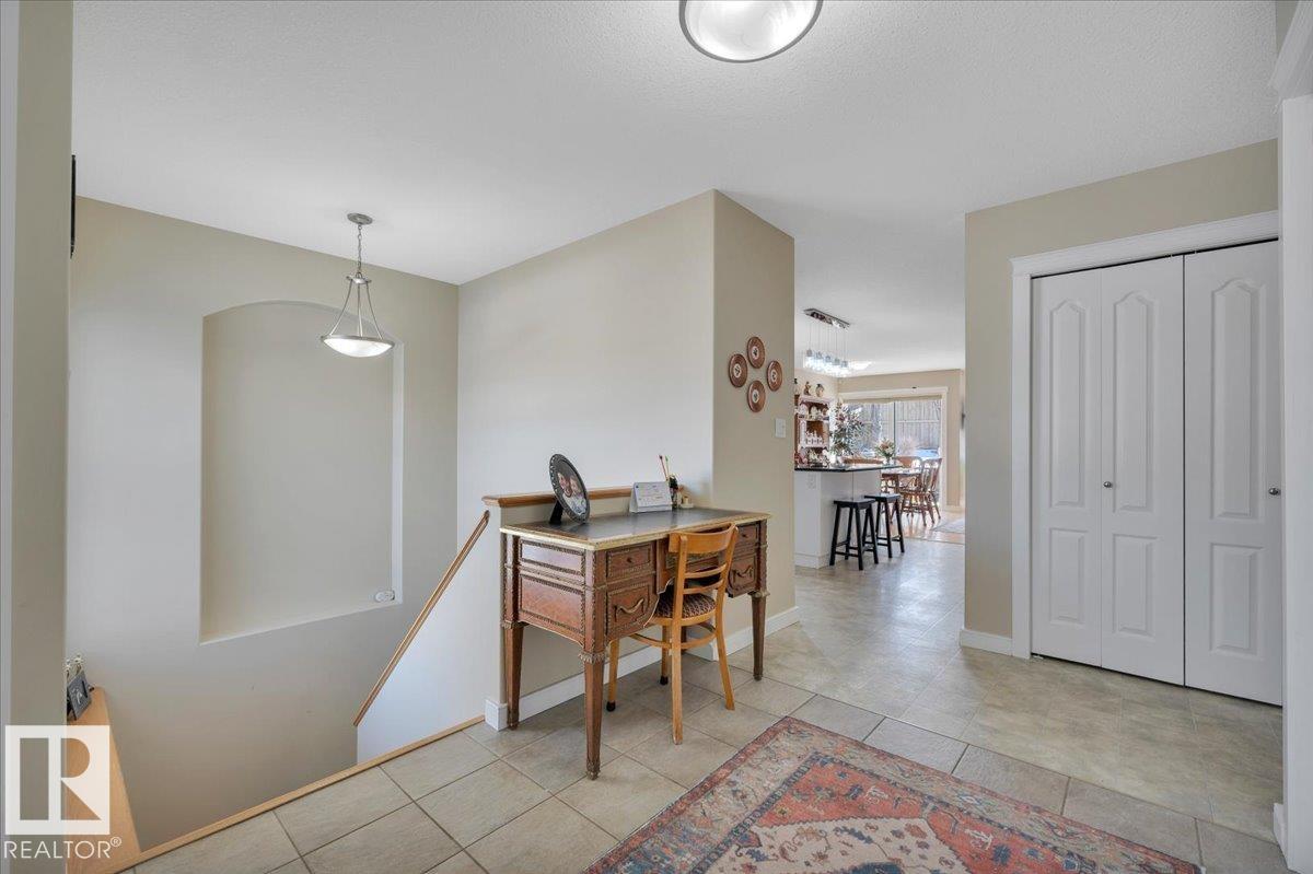 51 RIDGEHAVEN CR, Sherwood Park