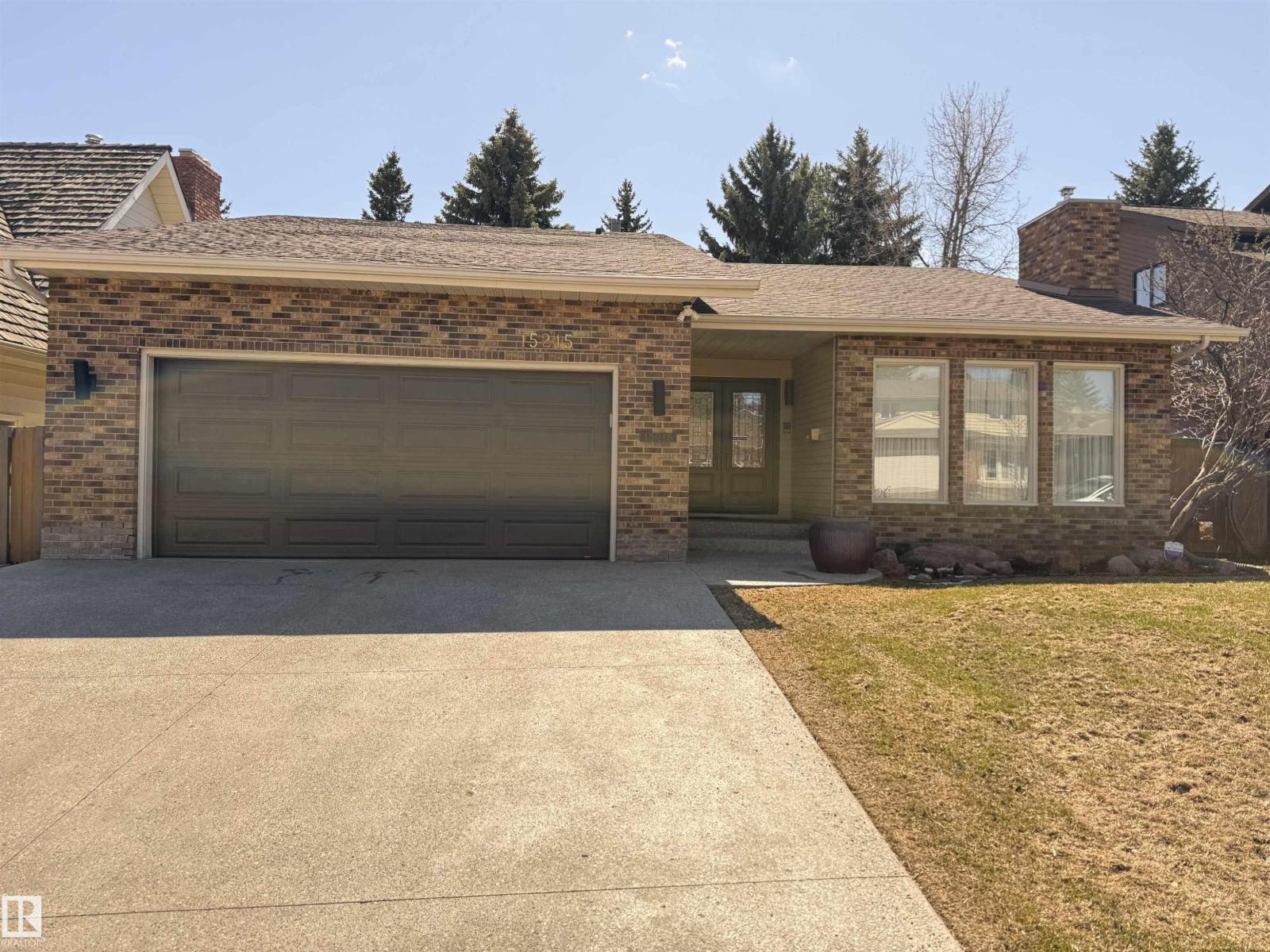 15215 49 AV NW, Edmonton