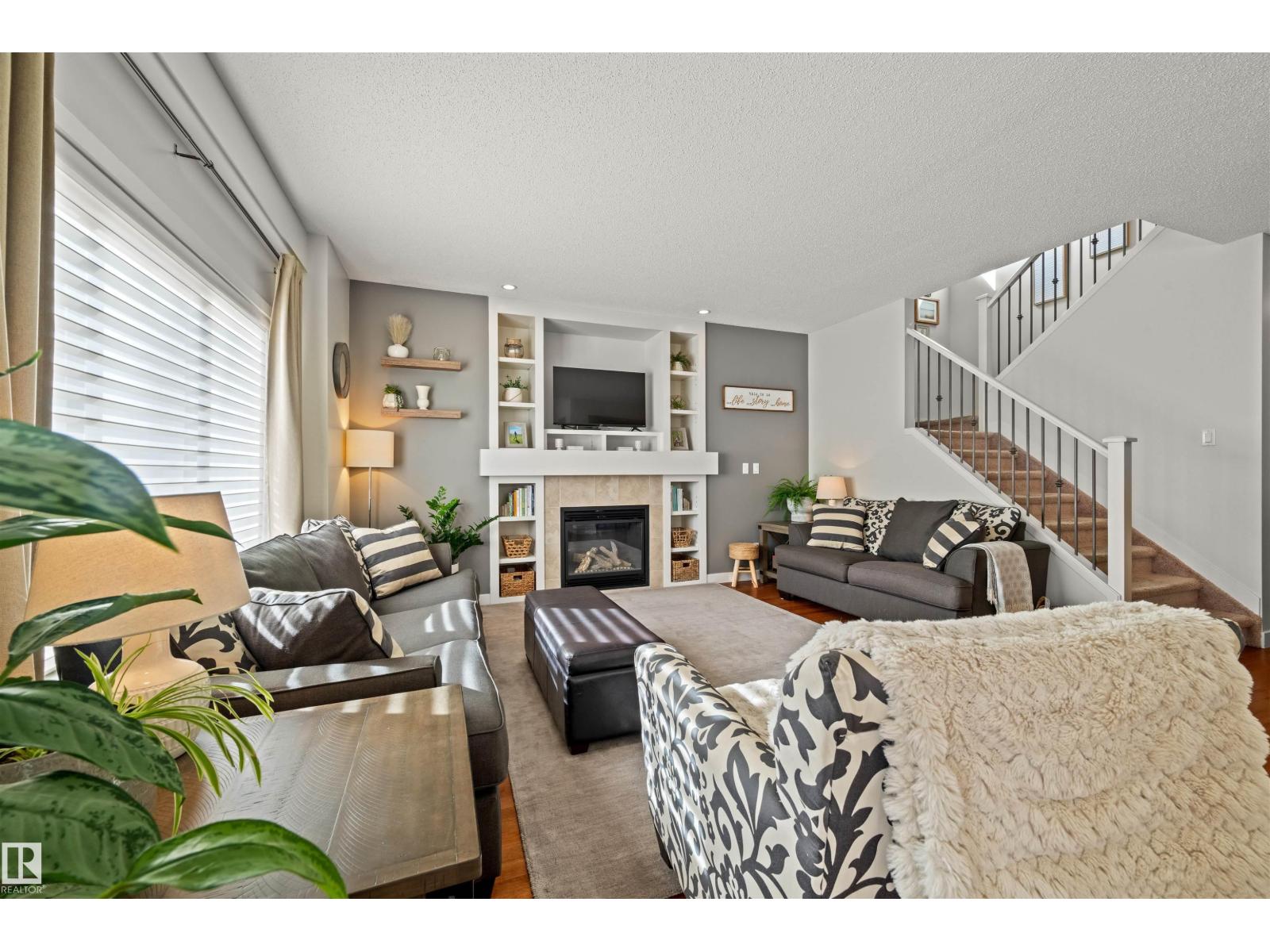 12927 202 ST NW, Edmonton