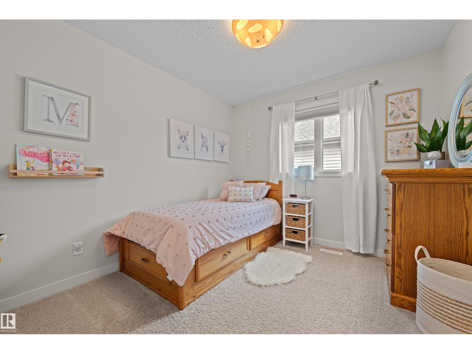 12927 202 ST NW, Edmonton