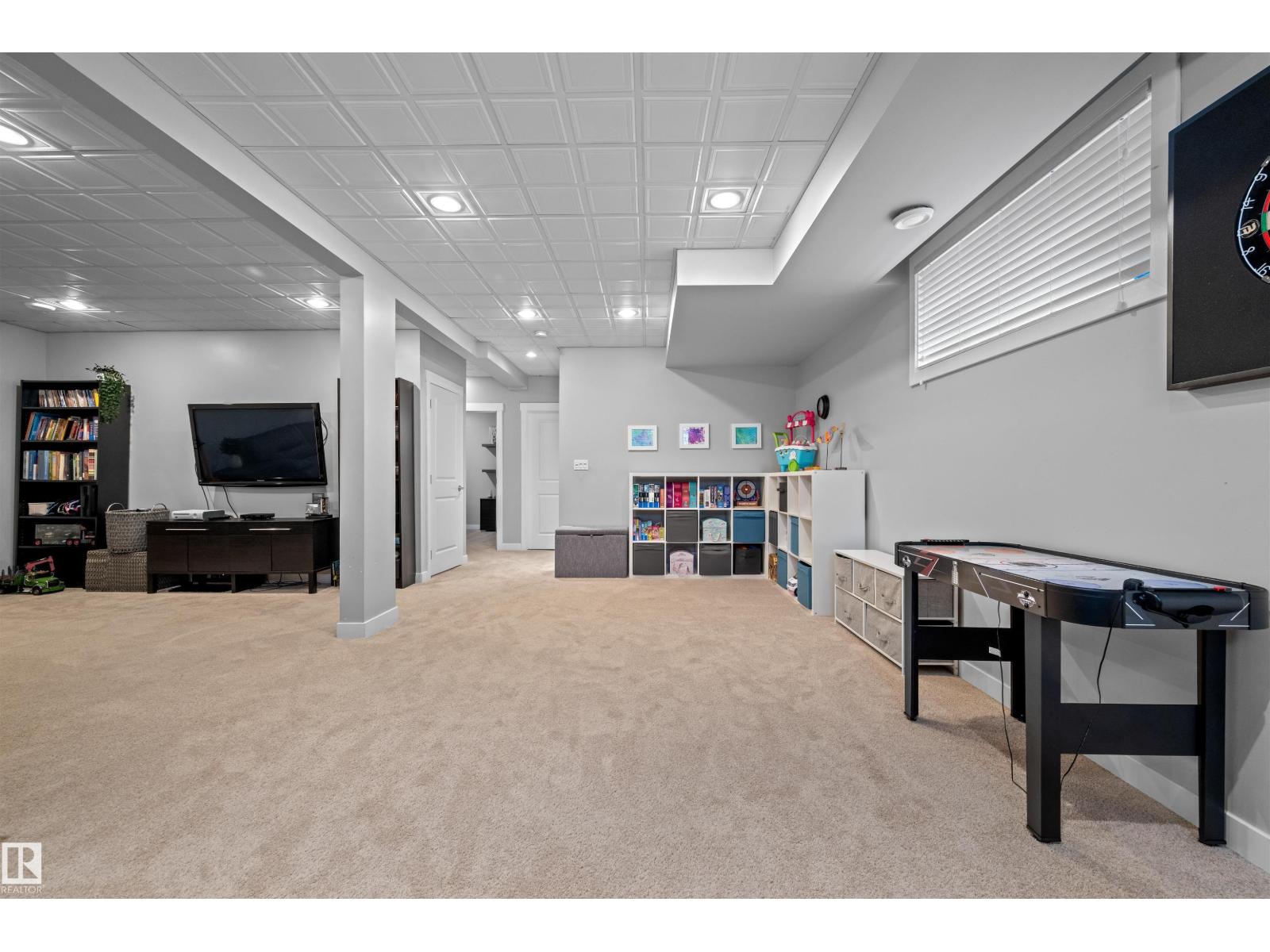 12927 202 ST NW, Edmonton