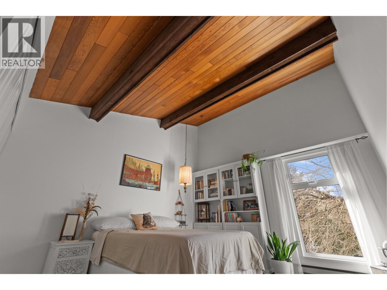 #301-5553 16 Avenue, Delta