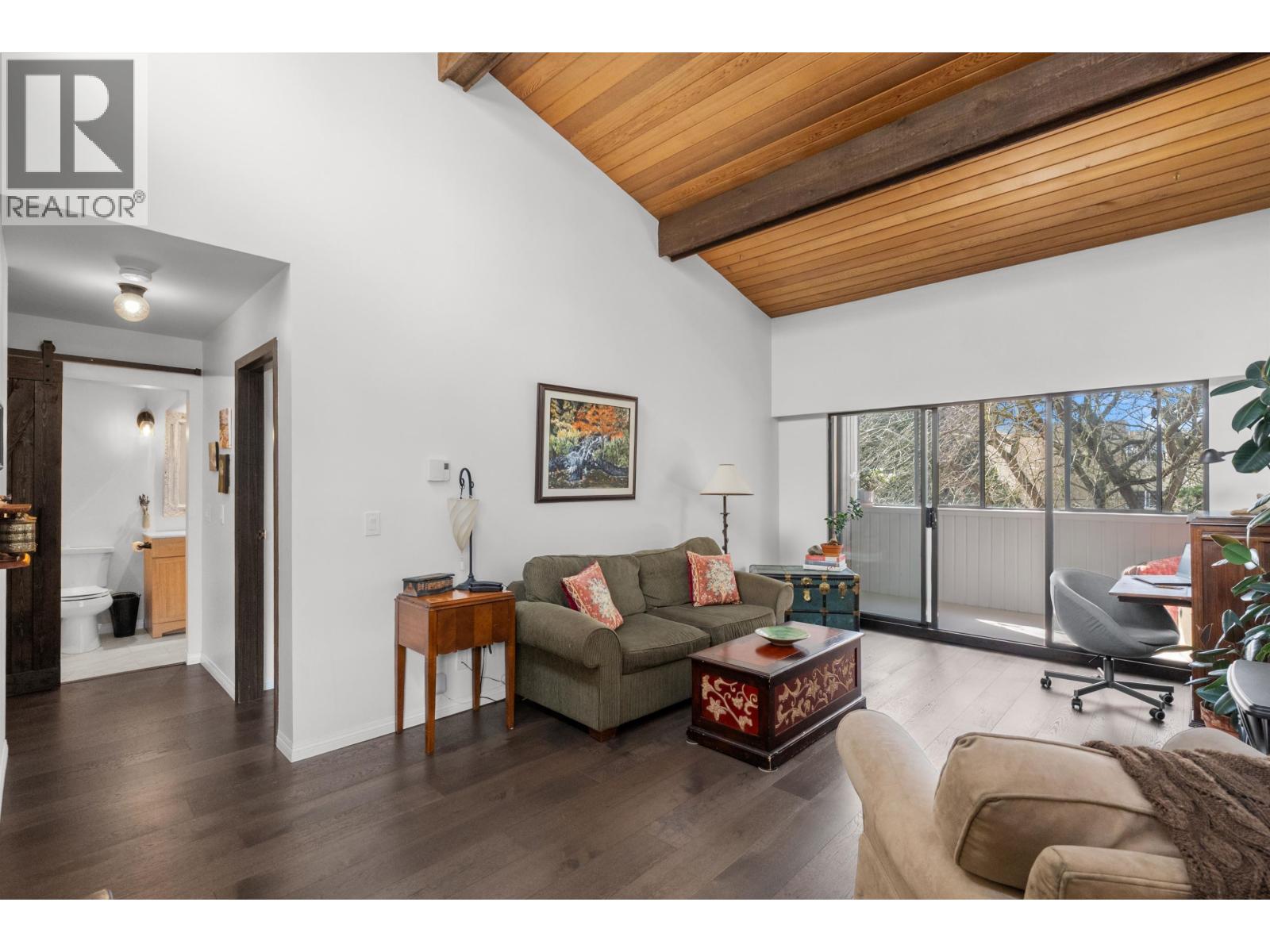 #301-5553 16 Avenue, Delta