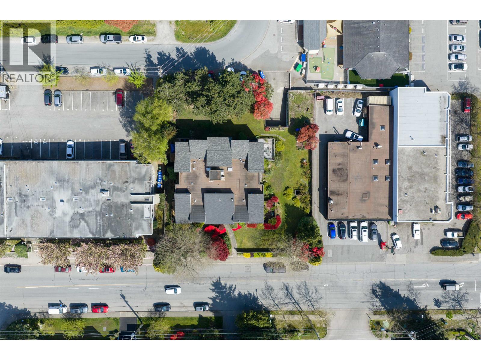 #301-5553 16 Avenue, Delta