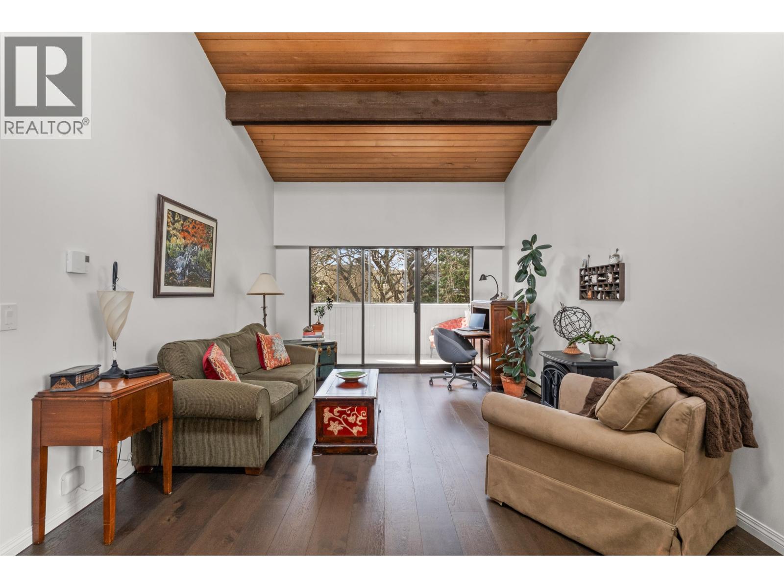 #301-5553 16 Avenue, Delta