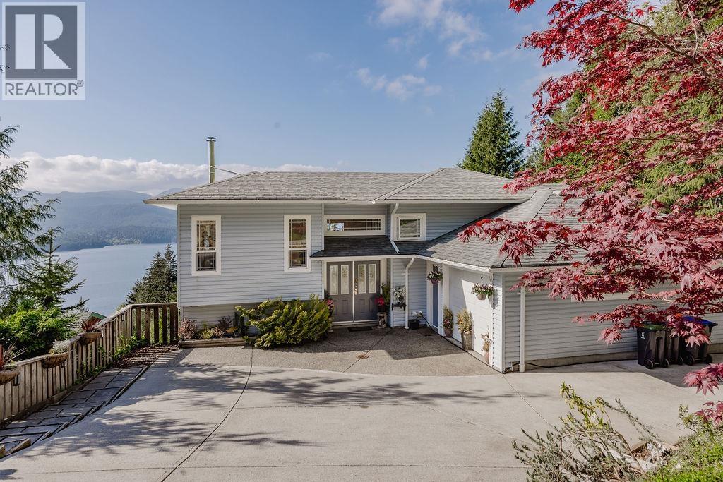 5872 DEERHORN DRIVE, Gibsons
